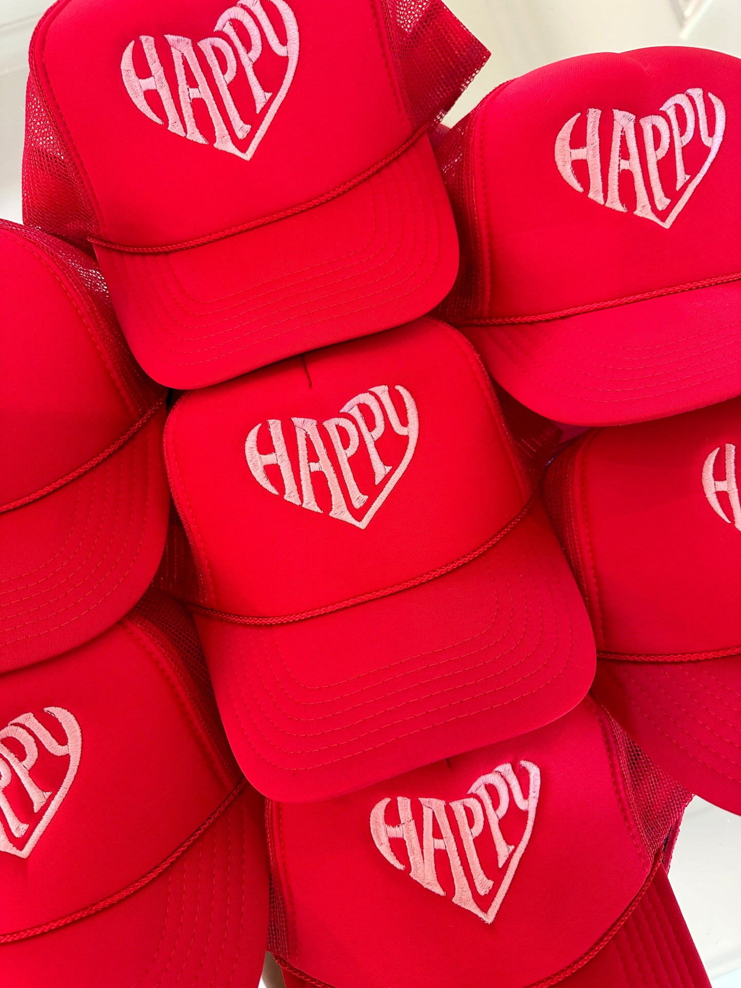 HAPPY HEART HAT